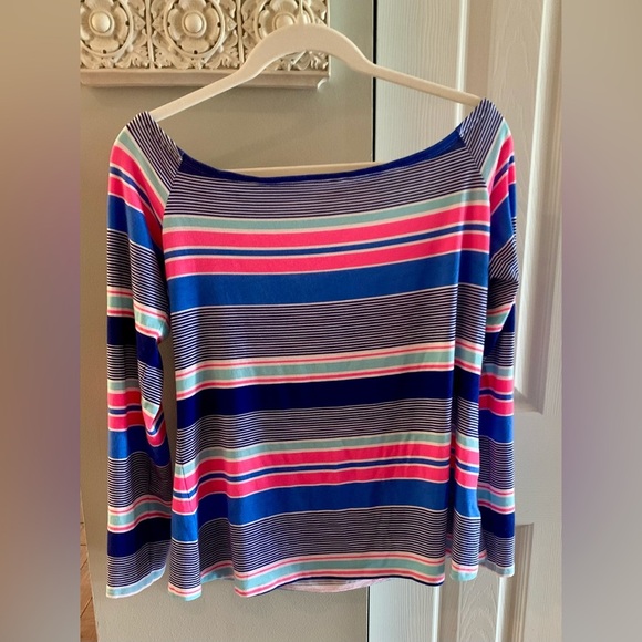 Lilly Pulitzer Boxy 3/4 Sleeve Blouse in Pink and Blue - Picture 4 of 6